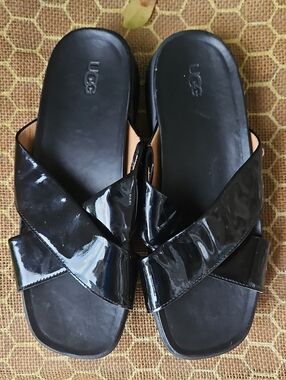 Ugg Platform CrissCross Strap Black Patent Leather Sandals